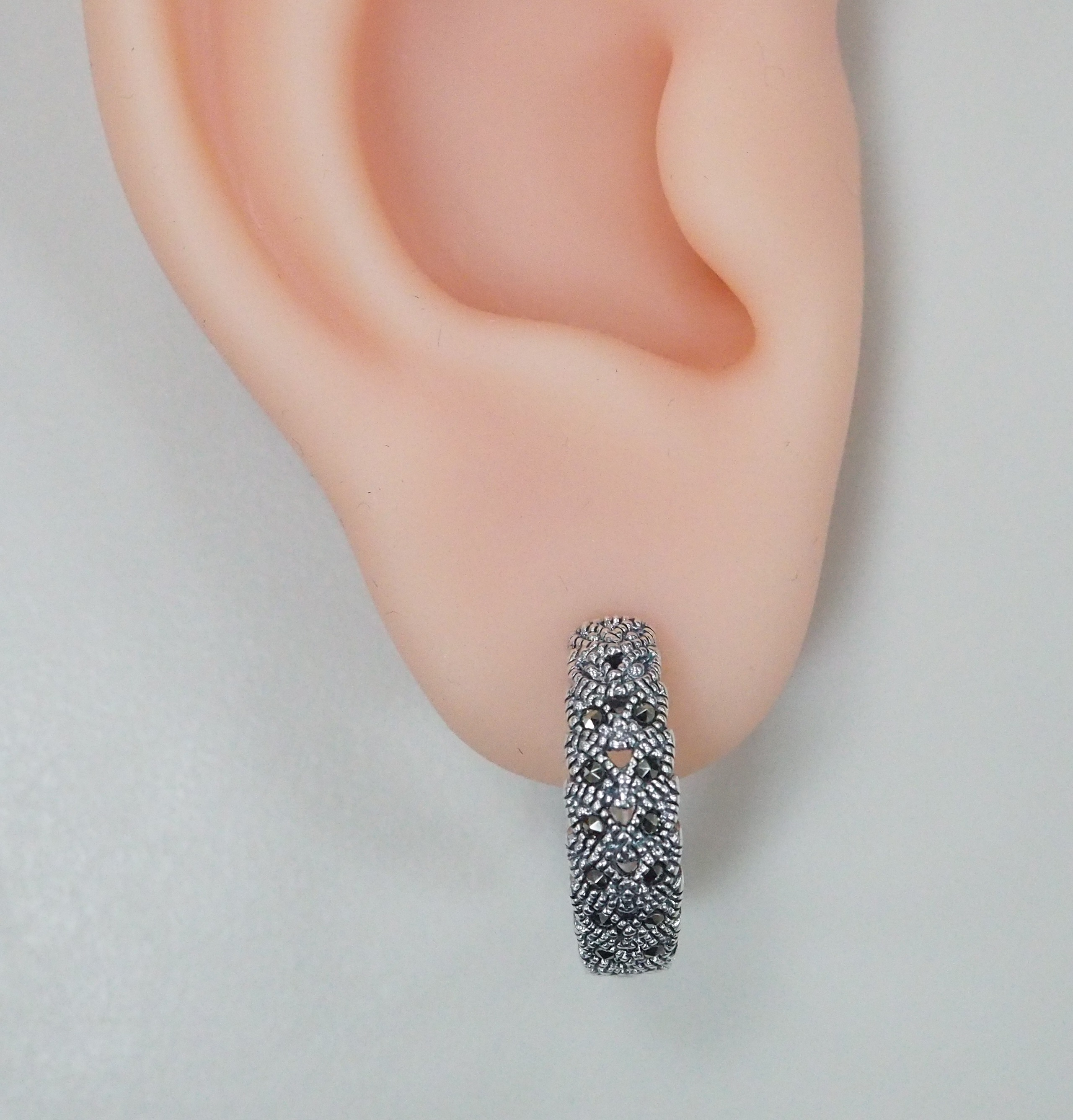 Серебряные серьги-конго с марказитами